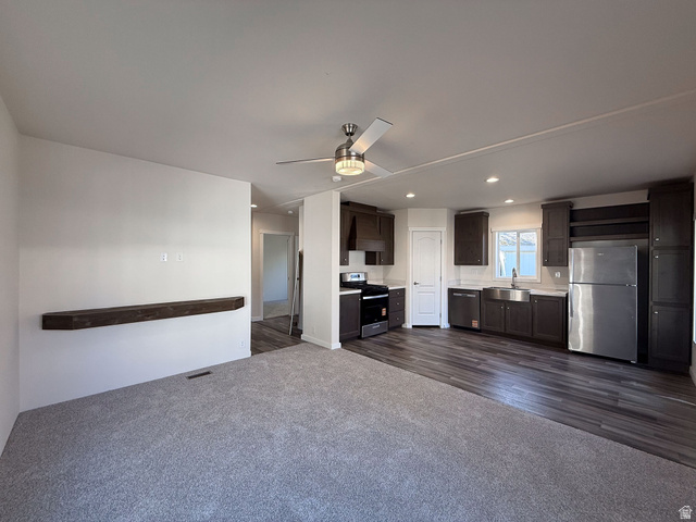 121 Barrington Way Layton, UT 84041 - Photo 5 of 18