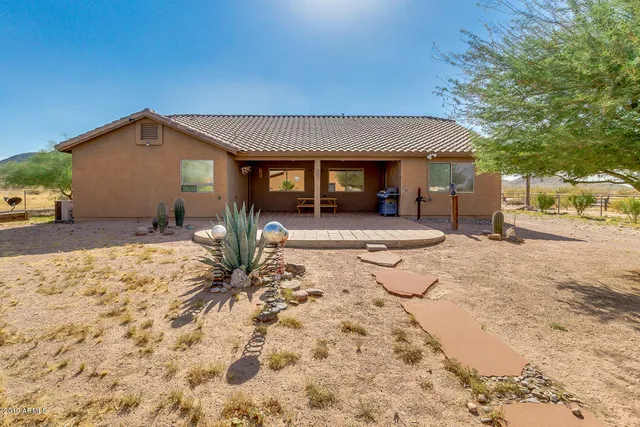 $3,800 | 2392 Lamb Road, Casa Grande, AZ 85193