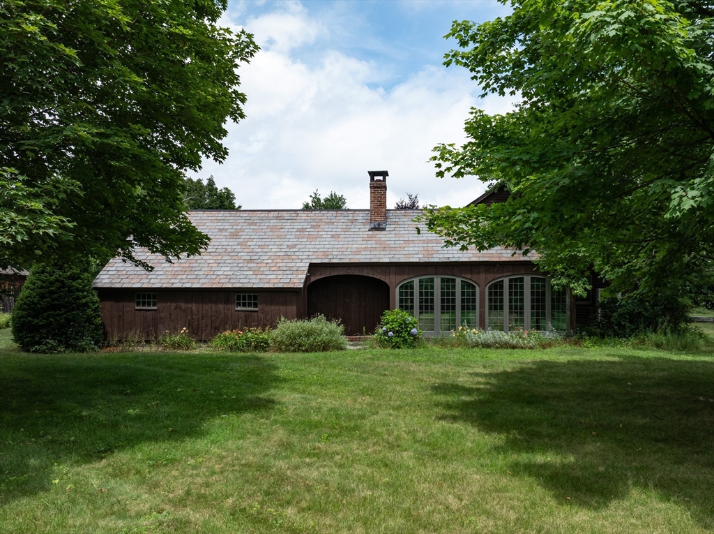 43 Pomeroy Meadow Road Southampton, MA 01073 - Photo 8 of 32 Gallery Image 8