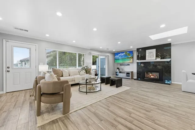 $2,750,000 | 87 Exeter Avenue, San Carlos, CA 94070