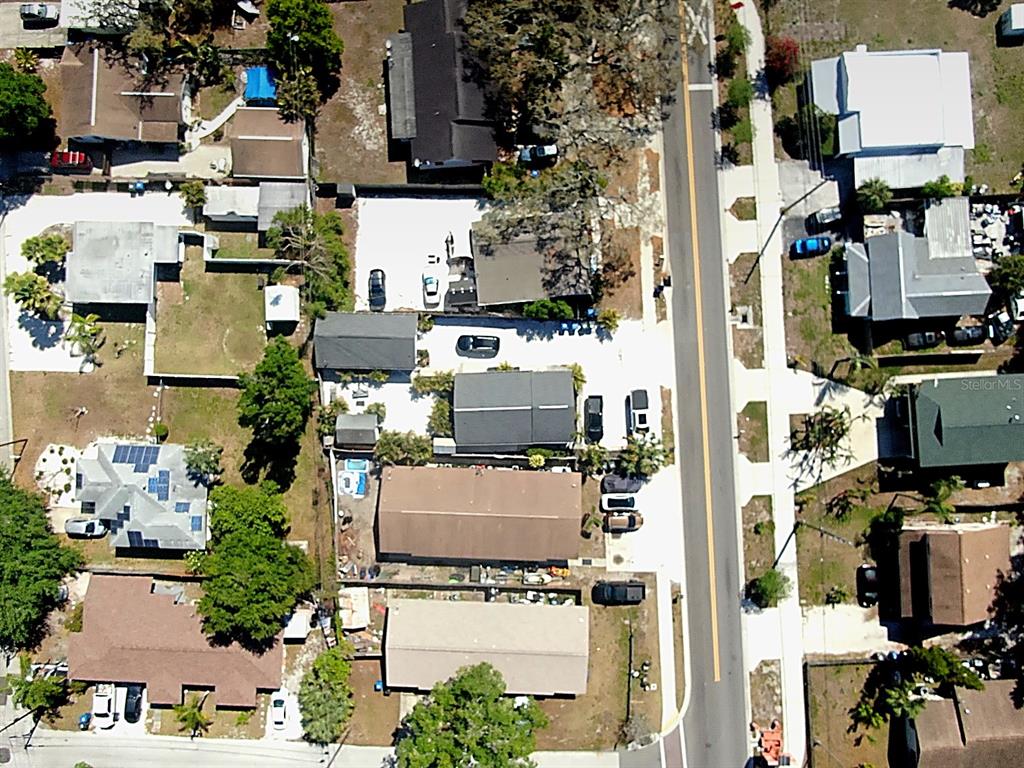 522 Rosery Road Northwest Largo, FL 33770 - Photo 10 of 27