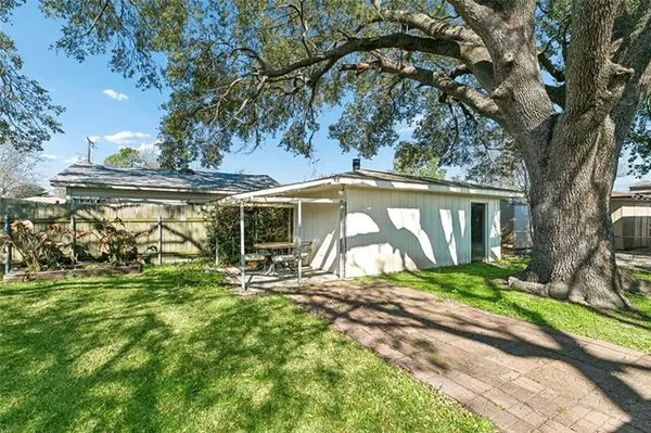 $295,000 | 416 Jade Avenue, Metairie, LA 70003