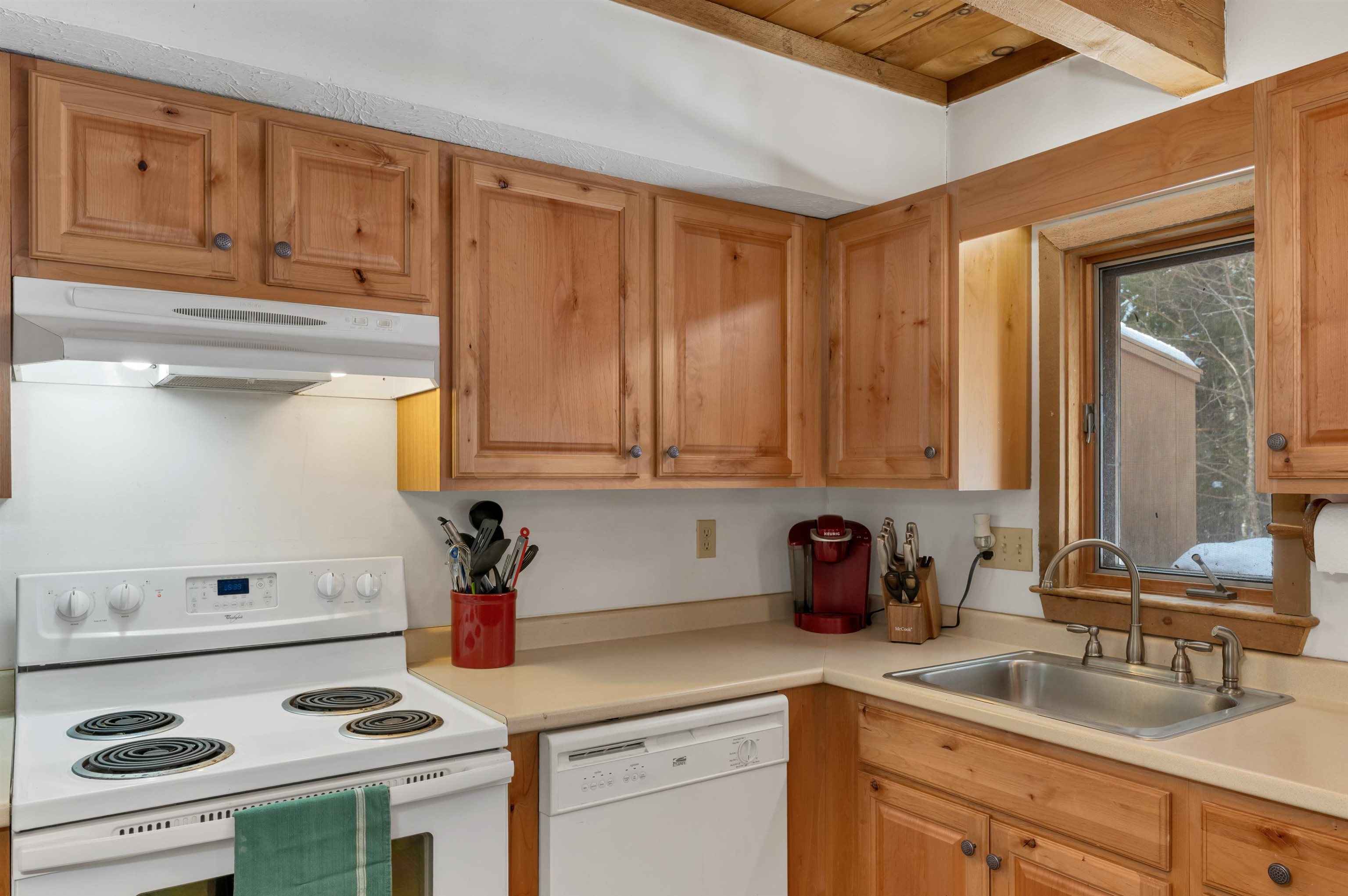 31 Crawford Hills Road, Unit 31 Bartlett, NH 03812 - Photo 6 of 54