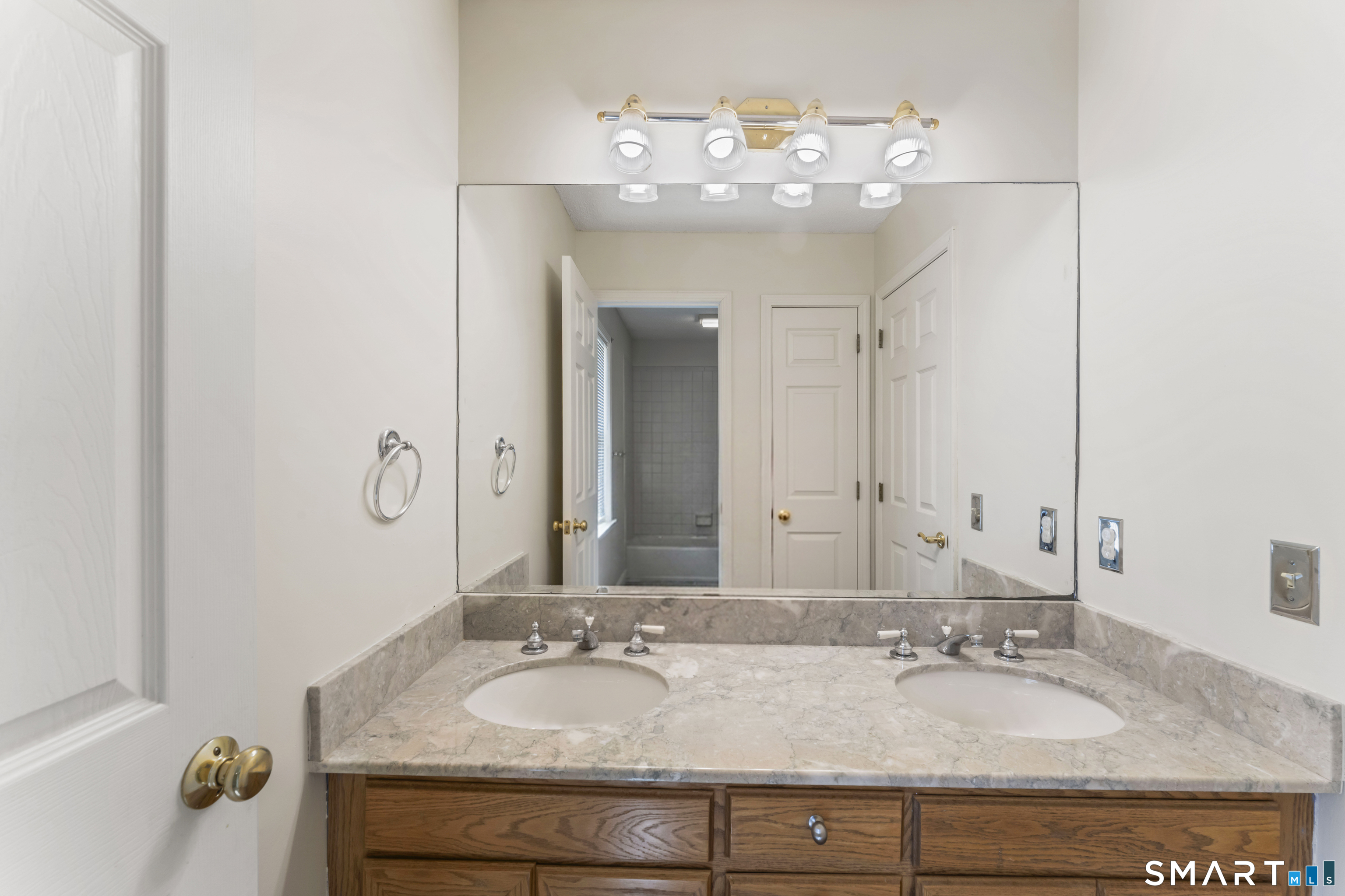 35 Aarons Court Ridgefield, CT 06877 - Photo 35 of 40