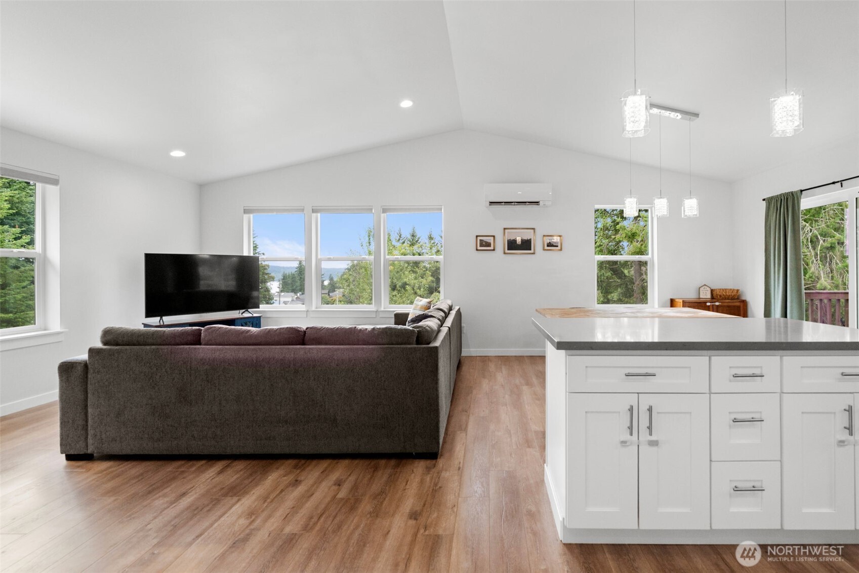 1172 Thorndyke Road Port Ludlow, WA 98365 - Photo 10 of 38 Gallery Image 10