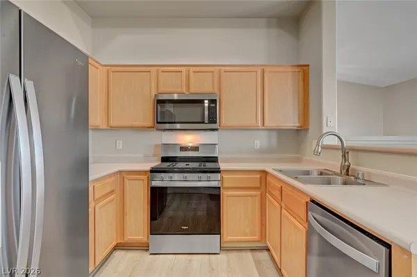 $1,575 | 3574 Desert Cliff Street, Unit 203, Las Vegas, NV 89129