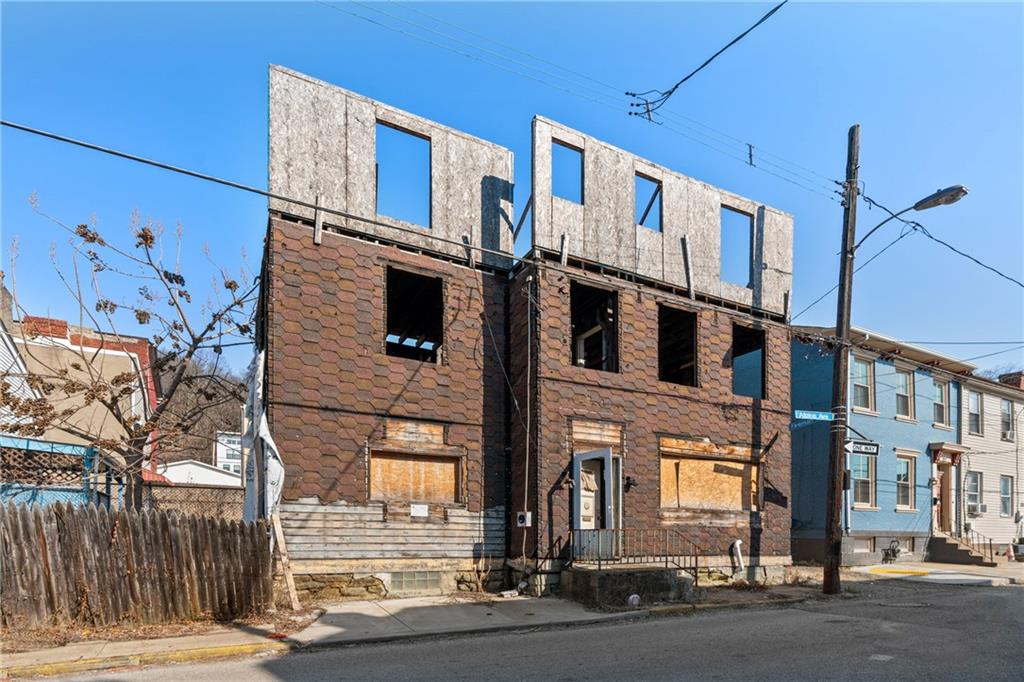 110 Alpine Avenue Pittsburgh, PA 15212 - Photo 14 of 17