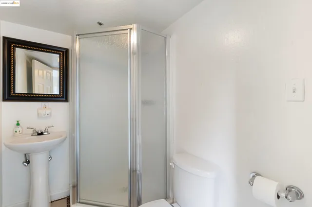 a view of a storage & utility room