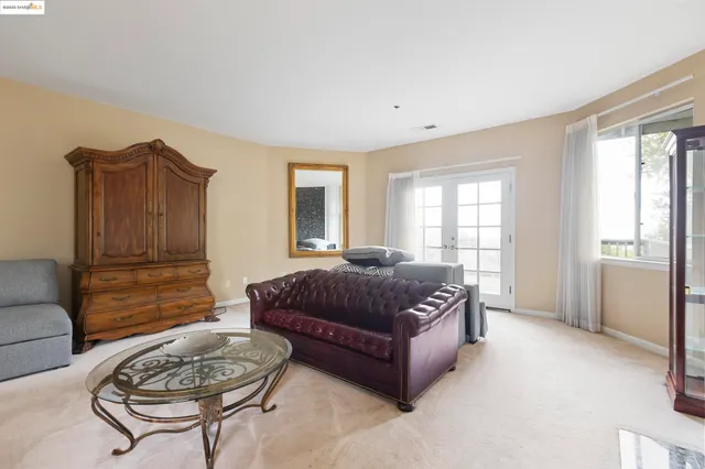 $950,000 | 2745 Butters Drive, Oakland, CA 94602