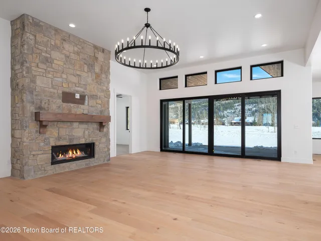 $1,725,000 | 706 Royal Elk Circle, Victor, ID 83455