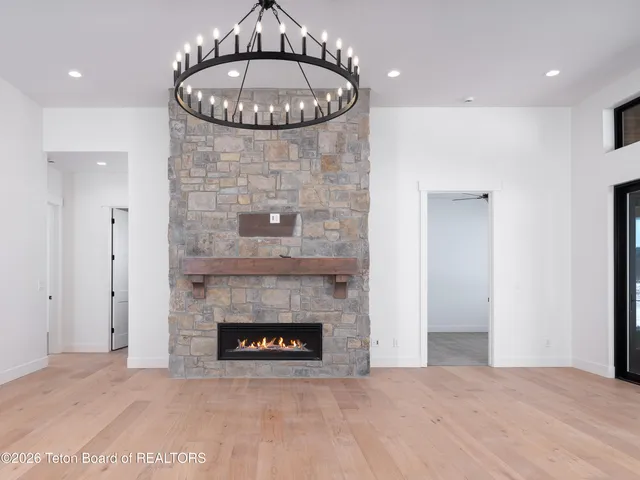 $1,725,000 | 706 Royal Elk Circle, Victor, ID 83455