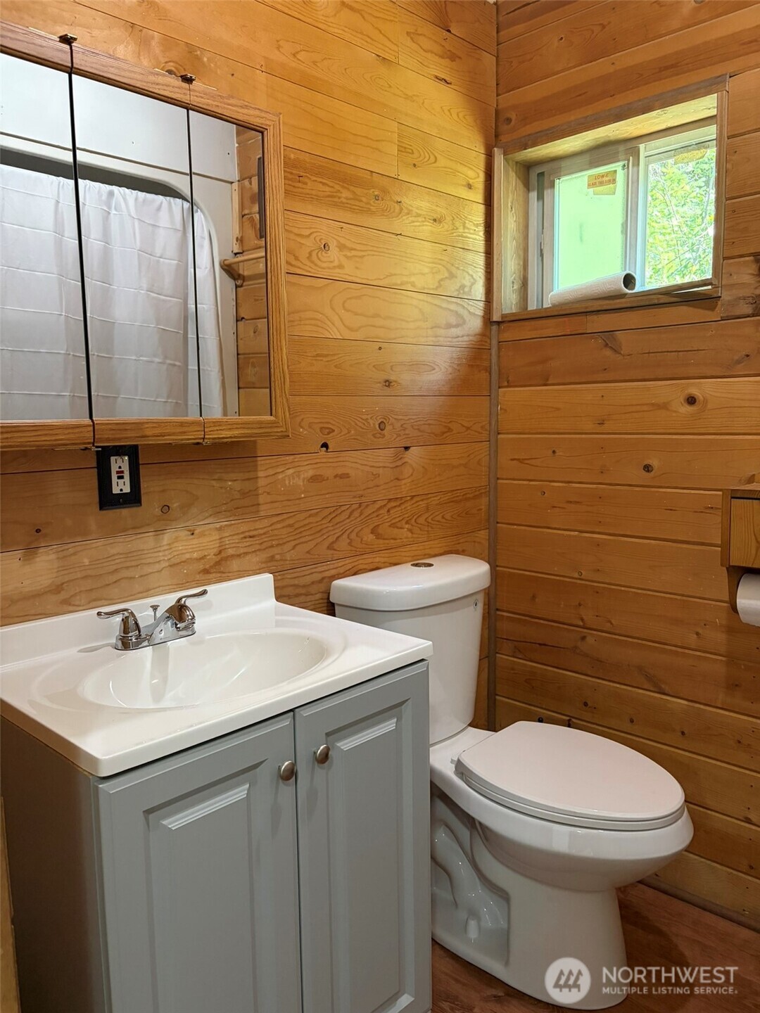 88 Little Bear Road Republic, WA 99166 - Photo 15 of 38