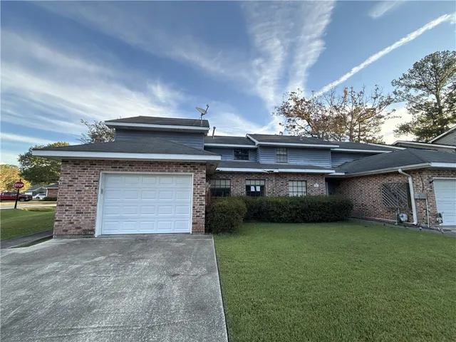 $155,000 | 1 Jennifer Court, Mandeville, LA 70448