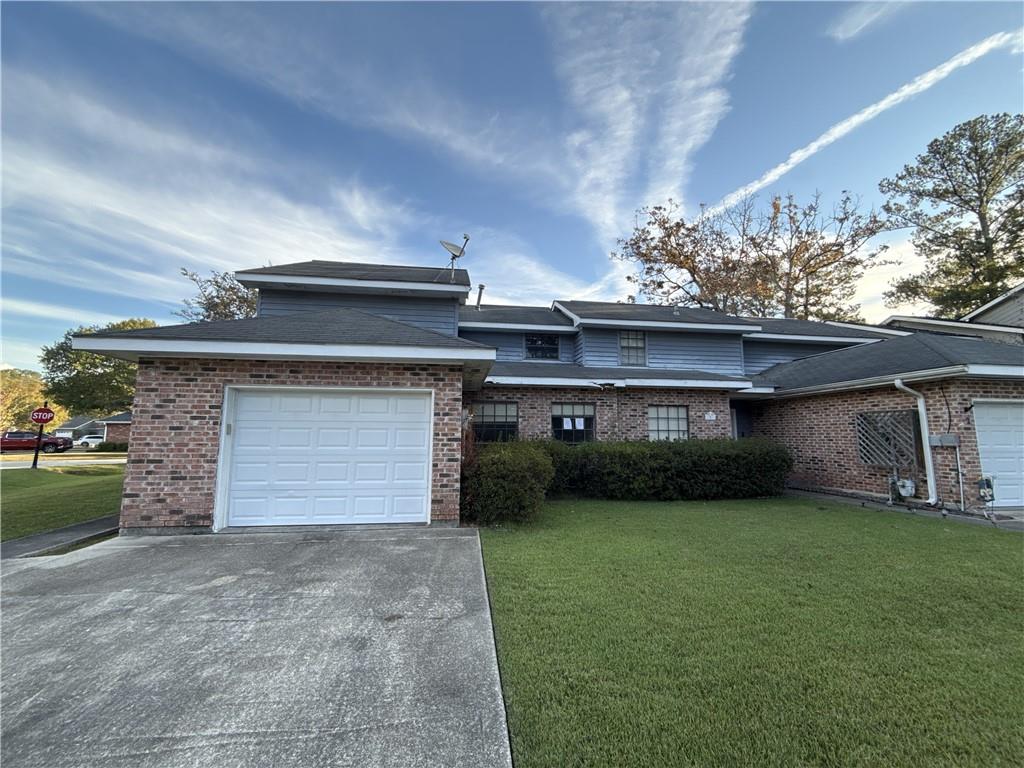 1 Jennifer Court Mandeville, LA 70448 - Photo 1 of 11