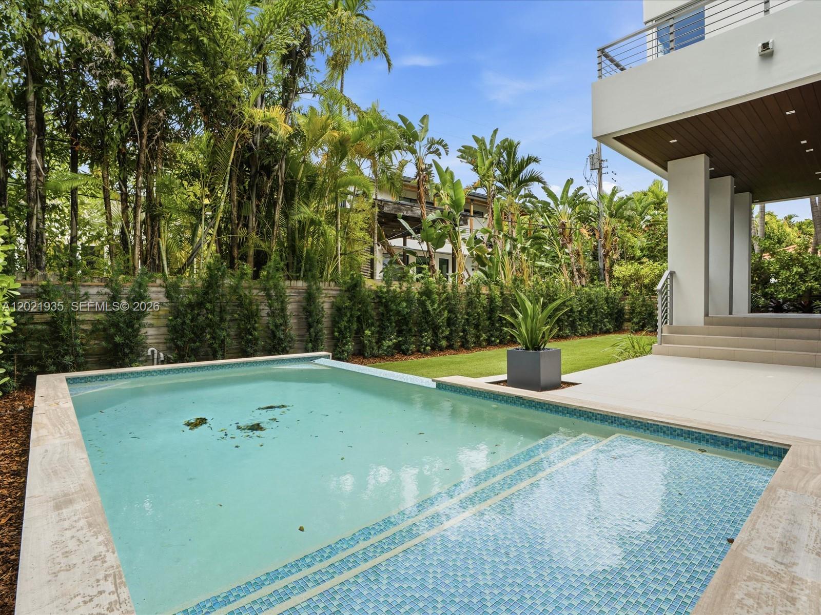 125 Hampton Lane Key Biscayne, FL 33149 - Photo 24 of 81