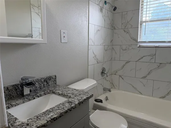 $1,795 | 4917 Susan Lee Lane, North Richland Hills, TX 76180