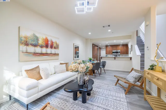 $1,098,000 | 2200 Beech Circle, San Jose, CA 95131