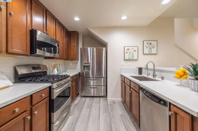 $1,098,000 | 2200 Beech Circle, San Jose, CA 95131