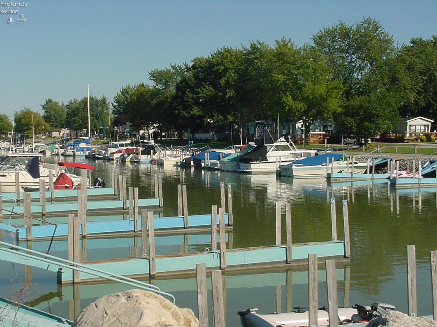 1600 North Buck Road, Unit 60 Lakeside Marblehead, OH 43440 - Photo 14 of 47 Gallery Image 14