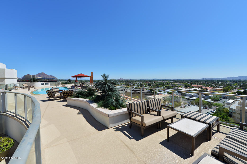 2211 East Camelback Road, Unit 606 Phoenix, AZ 85016 - Photo 30 of 32 Rooftop View.jpg