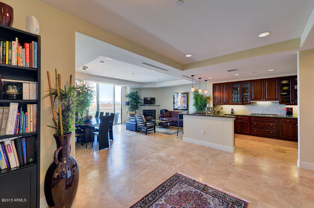 2211 East Camelback Road, Unit 606 Phoenix, AZ 85016 - Photo 9 of 32 Office.jpg