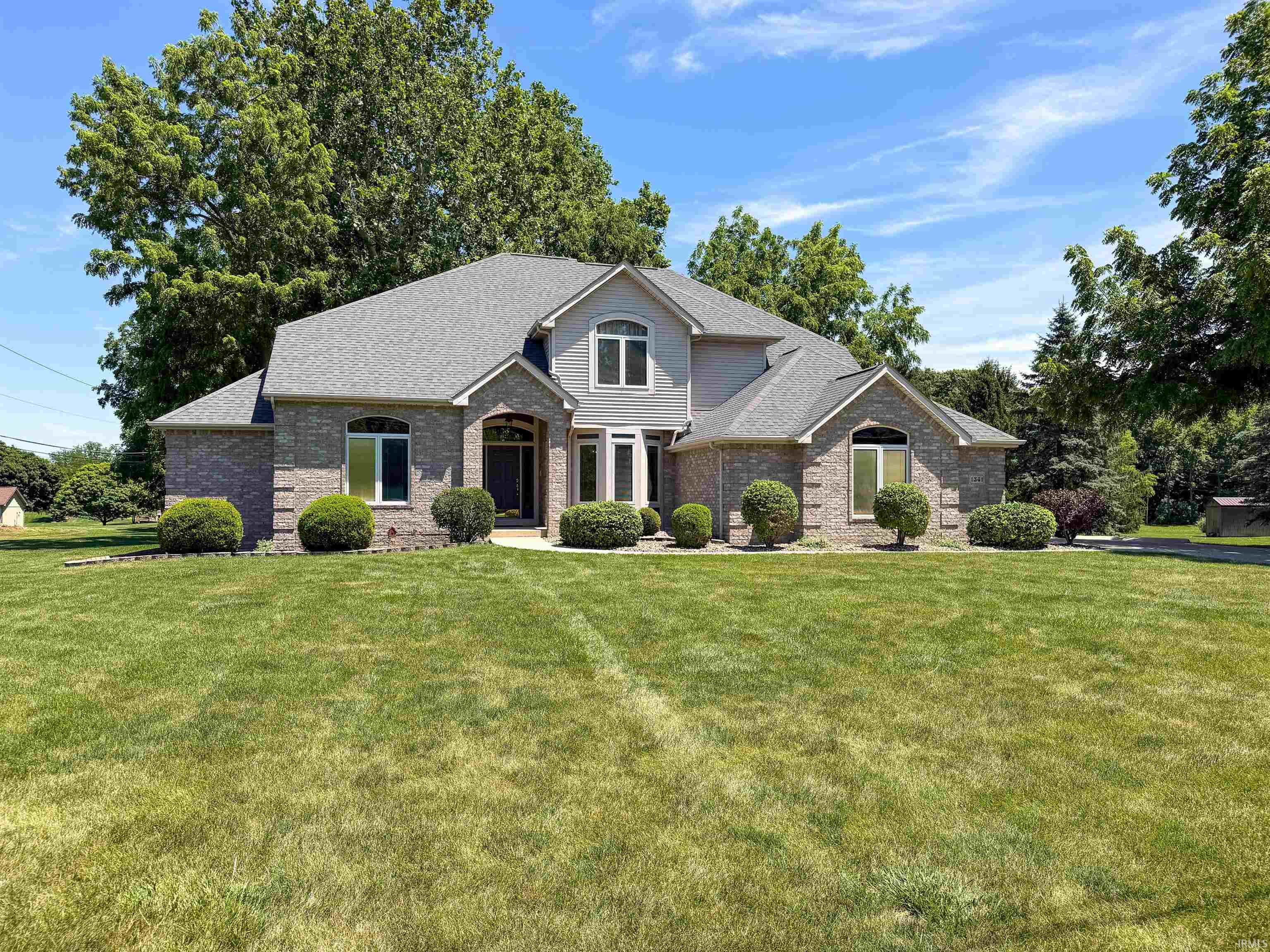 1341 Hartzell Road New Haven, IN 46774 - Photo 2 of 34 Gallery Image 2