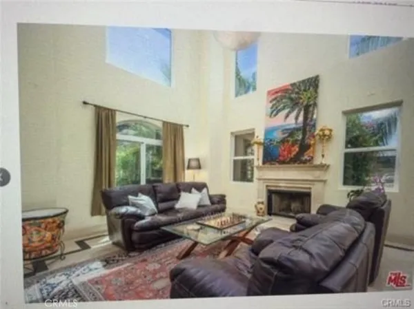 $15,000 | 5717 Melvin Avenue, Tarzana, CA 91356
