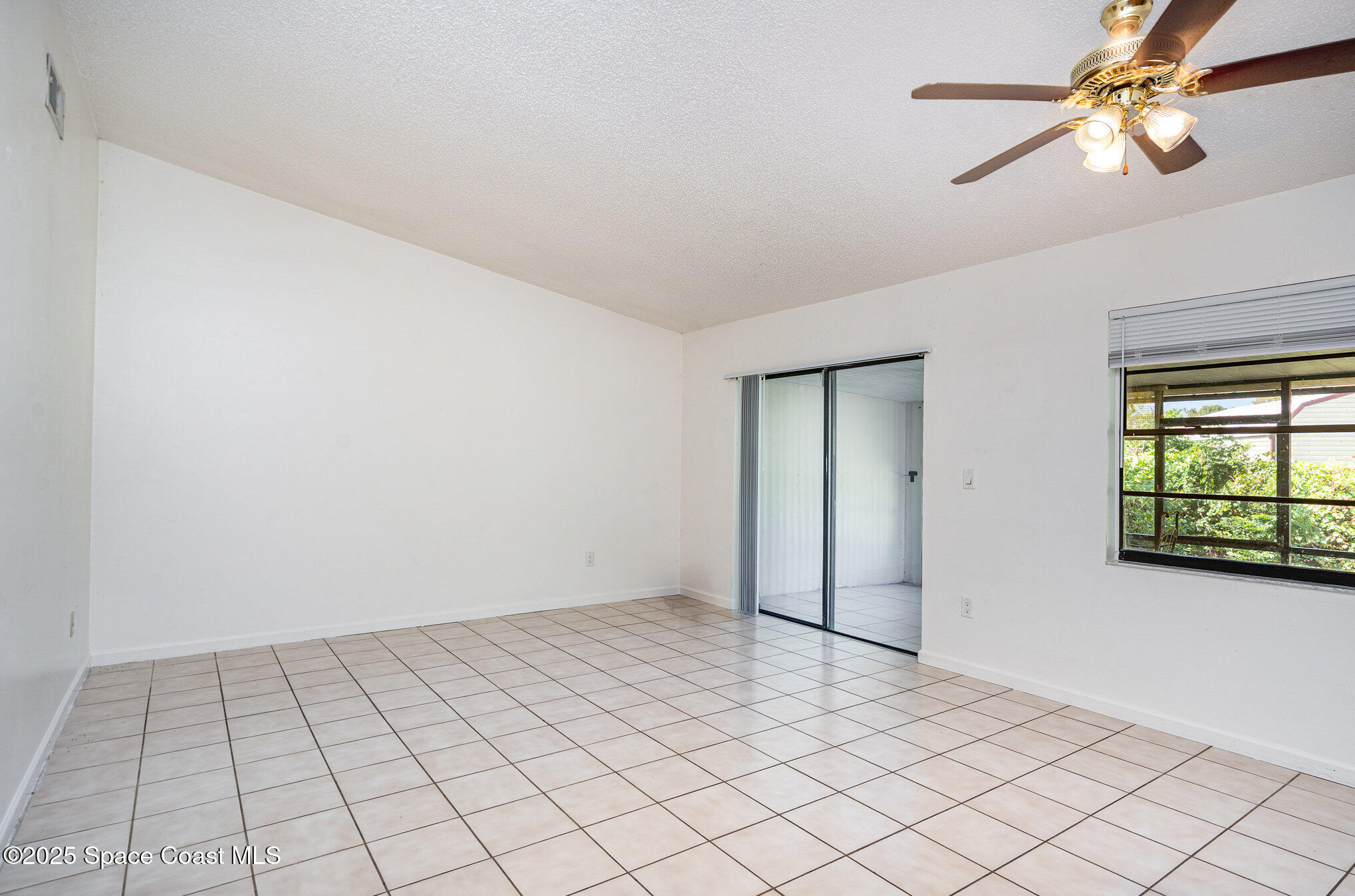 807 Poinciana Street Rockledge, FL 32955 - Photo 4 of 23 807 Poinciana Street