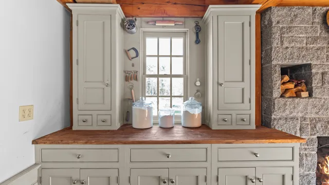 $750,000 | 245 Brooklyn Road, Canterbury, CT 06331