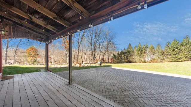 $750,000 | 245 Brooklyn Road, Canterbury, CT 06331