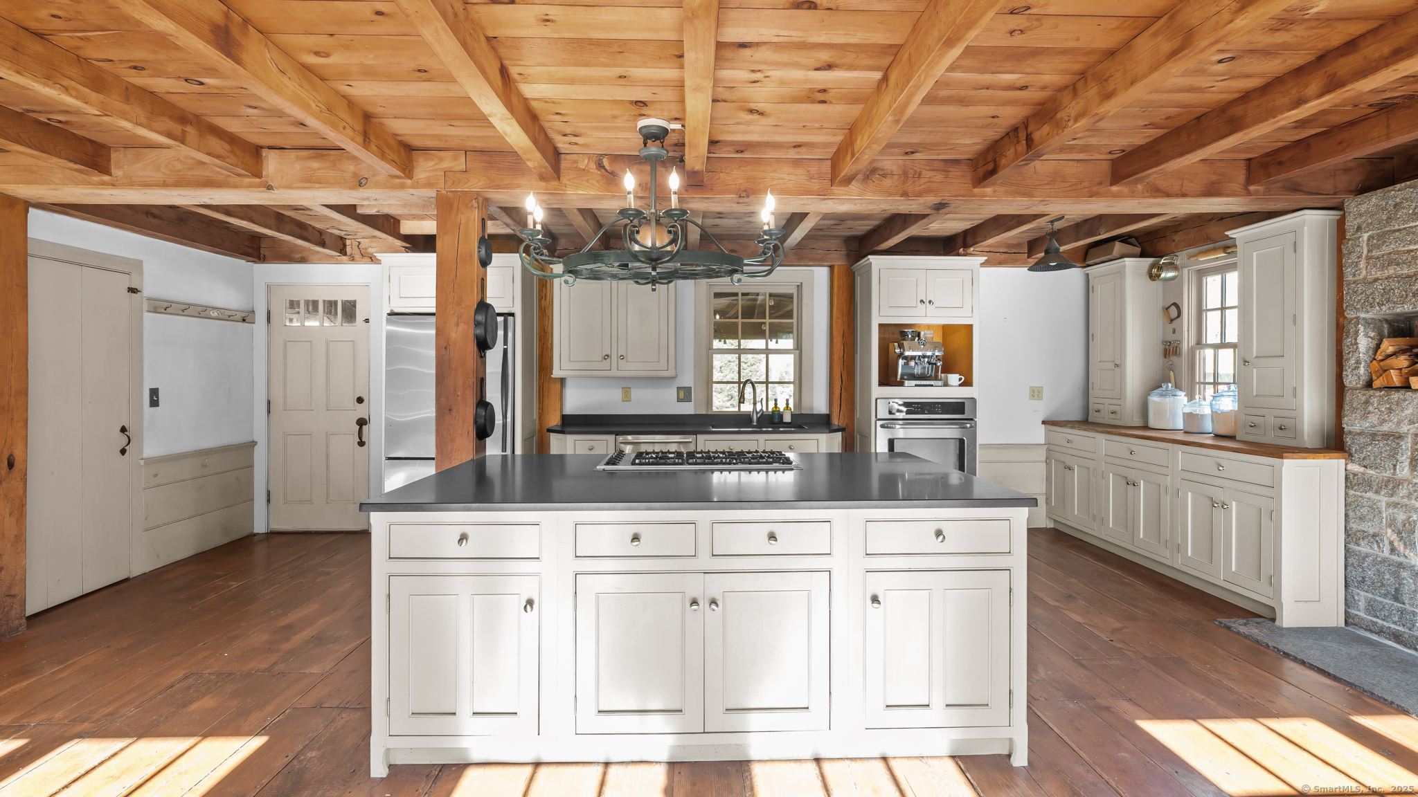 245 Brooklyn Road Canterbury, CT 06331 - Photo 9 of 40