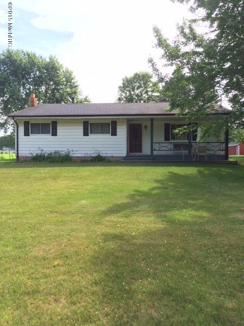 8524 West County Line Road Barryton, MI 49305 - Photo 4 of 31 IMG_6470