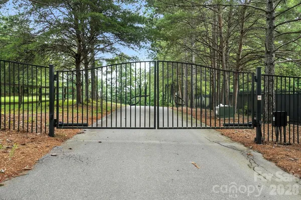 $234,900 | 6 Hager Mountain Lane, Iron Station, NC 28080