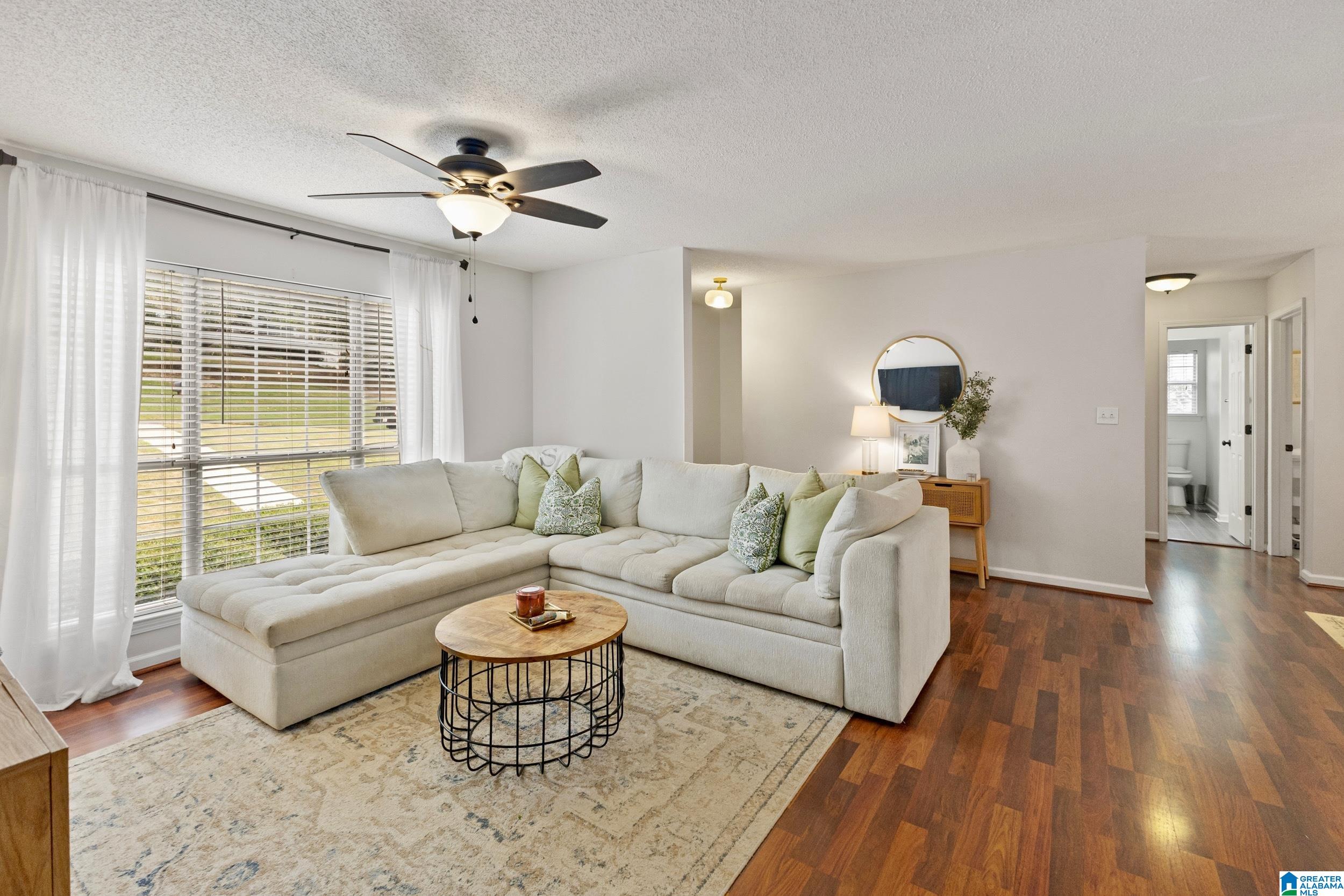 2829 Ridge Parkway Trussville, AL 35173 - Photo 4 of 41