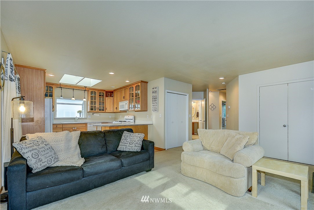 10104 Southeast 187th Street Renton, WA 98055 - Photo 21 of 25