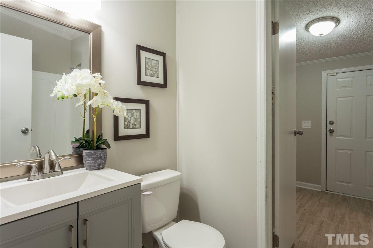 1402 Pennock Road Durham, NC 27703 - Photo 16 of 23 Gallery Image 16
