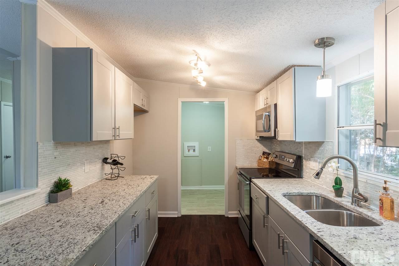1402 Pennock Road Durham, NC 27703 - Photo 8 of 23 Gallery Image 8
