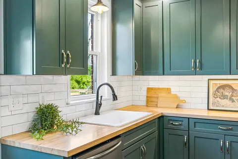 $474,900 | 1247 Sunnymeade Drive, Nashville, TN 37216