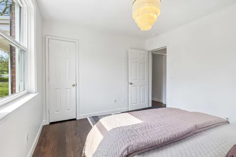 $474,900 | 1247 Sunnymeade Drive, Nashville, TN 37216