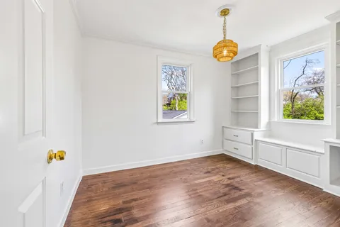 $474,900 | 1247 Sunnymeade Drive, Nashville, TN 37216