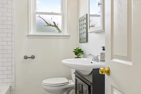 $474,900 | 1247 Sunnymeade Drive, Nashville, TN 37216