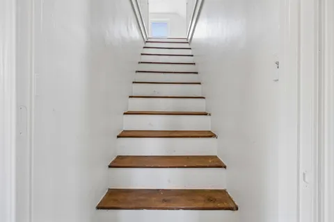 $474,900 | 1247 Sunnymeade Drive, Nashville, TN 37216