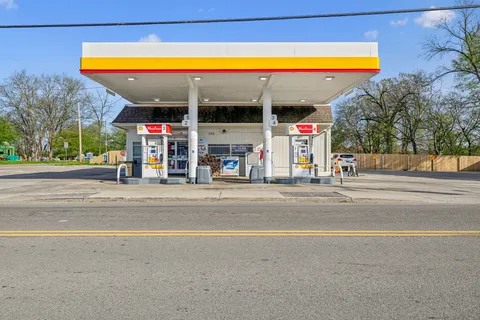 $474,900 | 1247 Sunnymeade Drive, Nashville, TN 37216