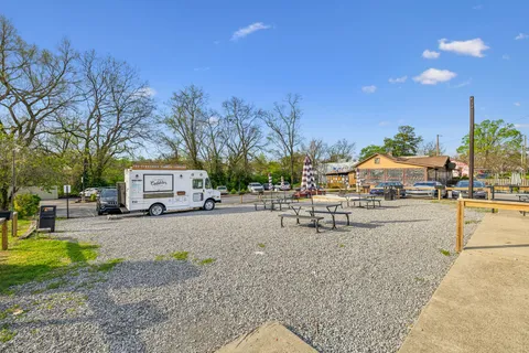 $474,900 | 1247 Sunnymeade Drive, Nashville, TN 37216