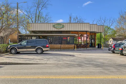 $474,900 | 1247 Sunnymeade Drive, Nashville, TN 37216