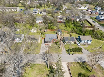 $474,900 | 1247 Sunnymeade Drive, Nashville, TN 37216