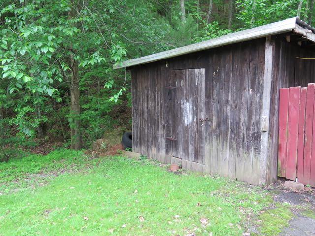 1441 Audrey Lane Blue Ridge, VA 24064 - Photo 16 of 57 AudreyLn - 11