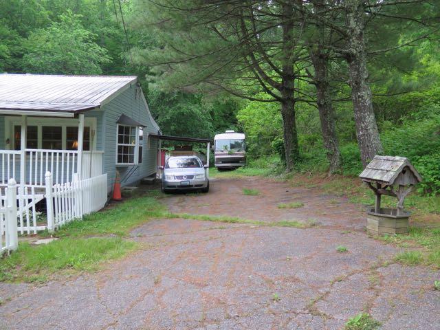 1441 Audrey Lane Blue Ridge, VA 24064 - Photo 5 of 57 AudreyLn - 7