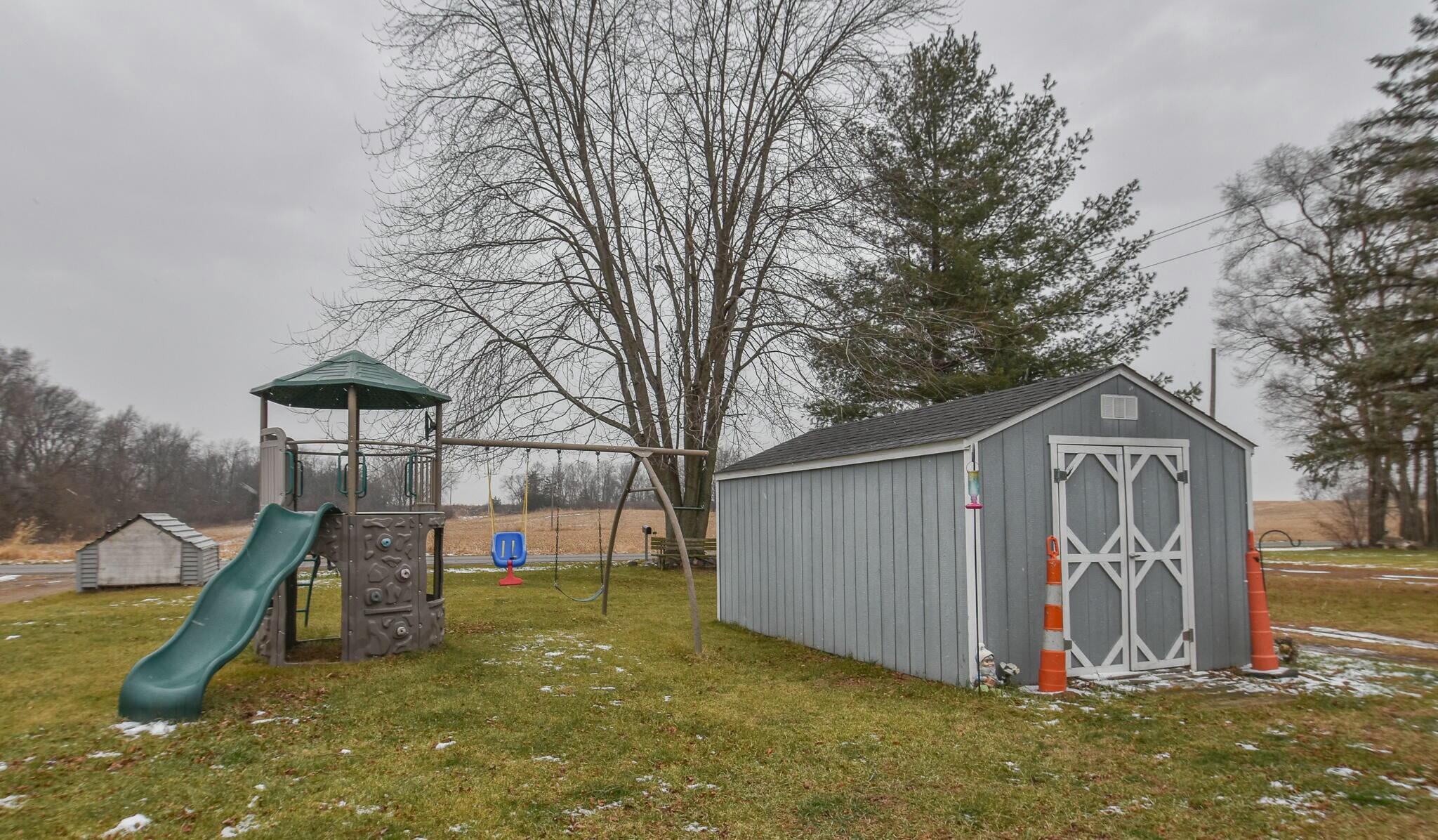 277 North Behnke Road Coldwater, MI 49036 - Photo 4 of 30 tempImageaxZibH