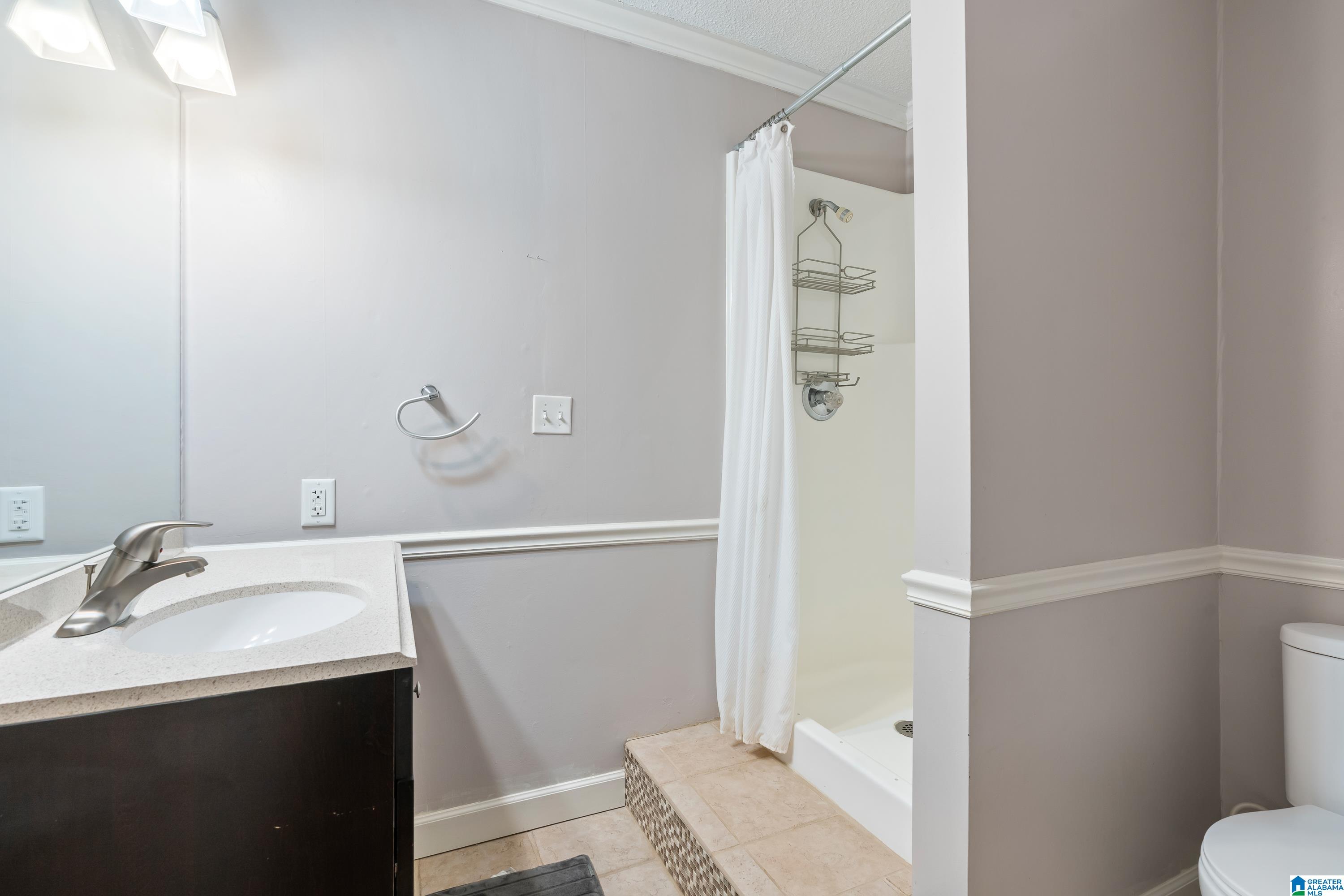3800 Crestside Road Birmingham, AL 35223 - Photo 41 of 44